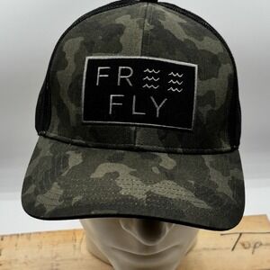 Free Fly Mens Camo Mesh Trucker Snapback Hat / Cap
